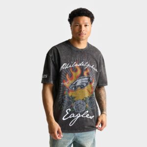 Pro Standard Philadelphia Eagles NFL Fire And Roses Graphic T-Shirt