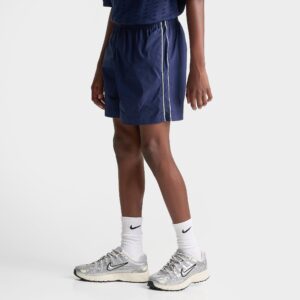 Big Kids’ Nike Sportswear Woven Shorts
