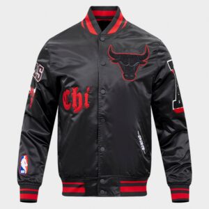 Pro Standard Chicago Bulls NBA Old English Satin Jacket