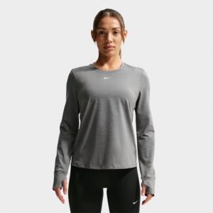 Nike One Classic Dri-FIT Long-Sleeve Top