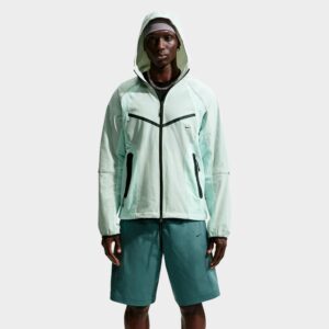 Nike Tech Dri-FIT Woven Windrunner Full-Zip Loose Jacket