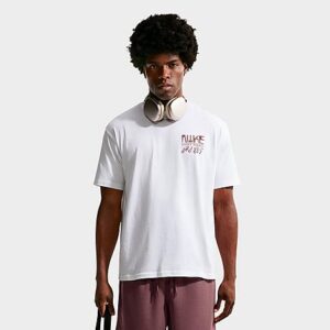 Nike Sportswear Swoosh Sounds T-Shirt