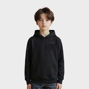Big Kids’ Pro Standard New York Knicks NBA Triple Black Pullover Hoodie