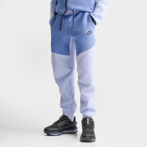 Big Kids’ Nike Sportswear Tech Fleece Reflective Jogger Pants