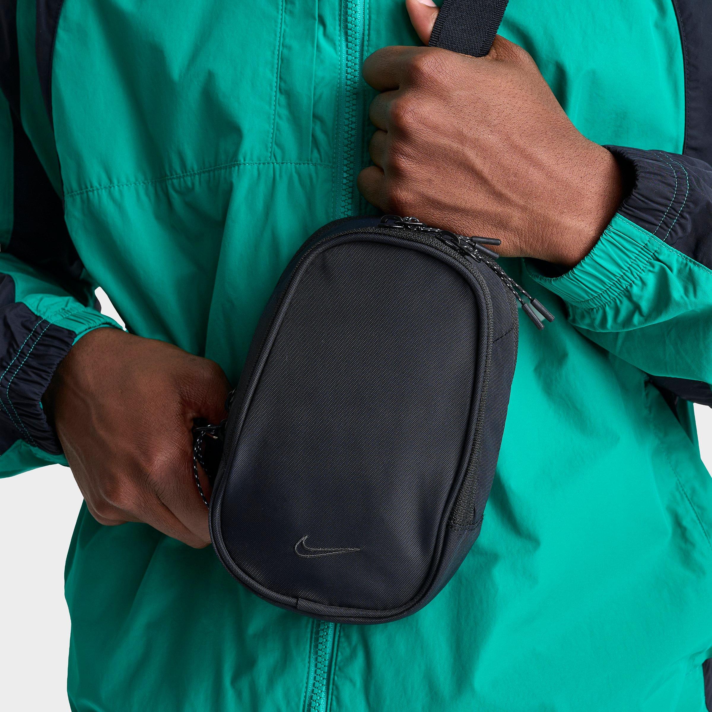 Nike Sportswear Commute Crossbody Bag (1L)