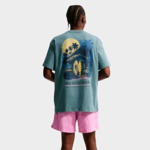 Nike Sportswear Surf House Graphic T-Shirt